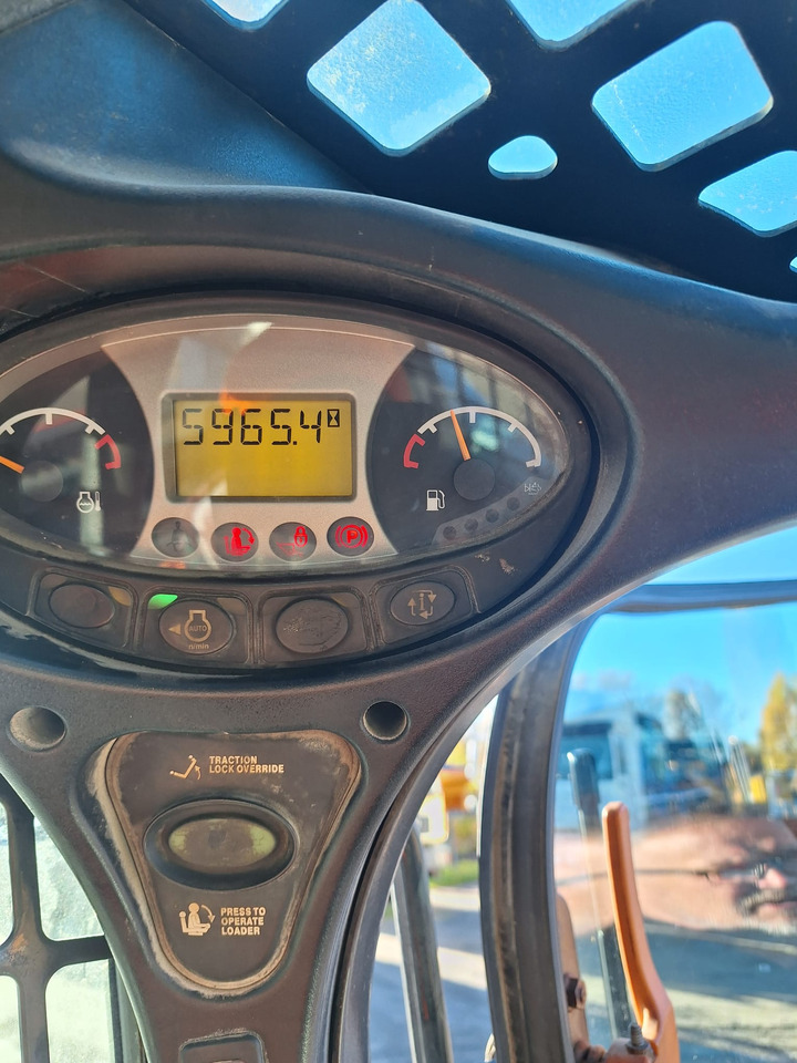 Bobcat S650 - Kompaktlastare/ Slirstyrda lastare: bild 3 Bobcat S650 - Kompaktlastare/ Slirstyrda lastare: bild 3