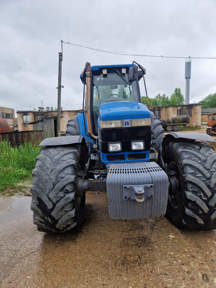 FORD 8670 - Traktor: bild 2 FORD 8670 - Traktor: bild 2