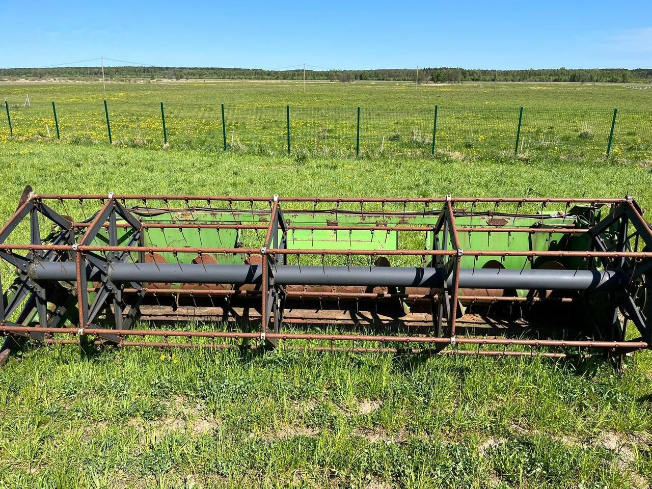 John Deere 1075 - Skördetröska: bild 3 John Deere 1075 - Skördetröska: bild 3