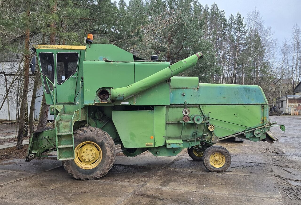 John Deere 955 A1 - Skördetröska: bild 2 John Deere 955 A1 - Skördetröska: bild 2