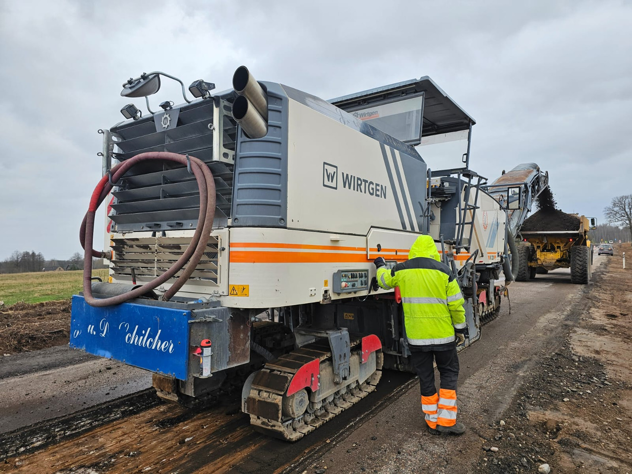 WIRTGEN W220 - Asfaltfräs: bild 3 WIRTGEN W220 - Asfaltfräs: bild 3