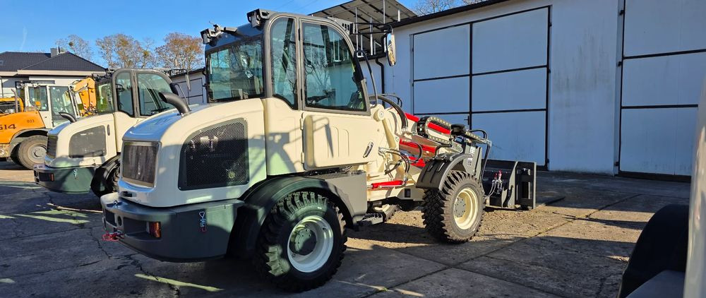 Schäffer Inny Schäfi Pro T18 - Teleskophjullastare: bild 3 Schäffer Inny Schäfi Pro T18 - Teleskophjullastare: bild 3