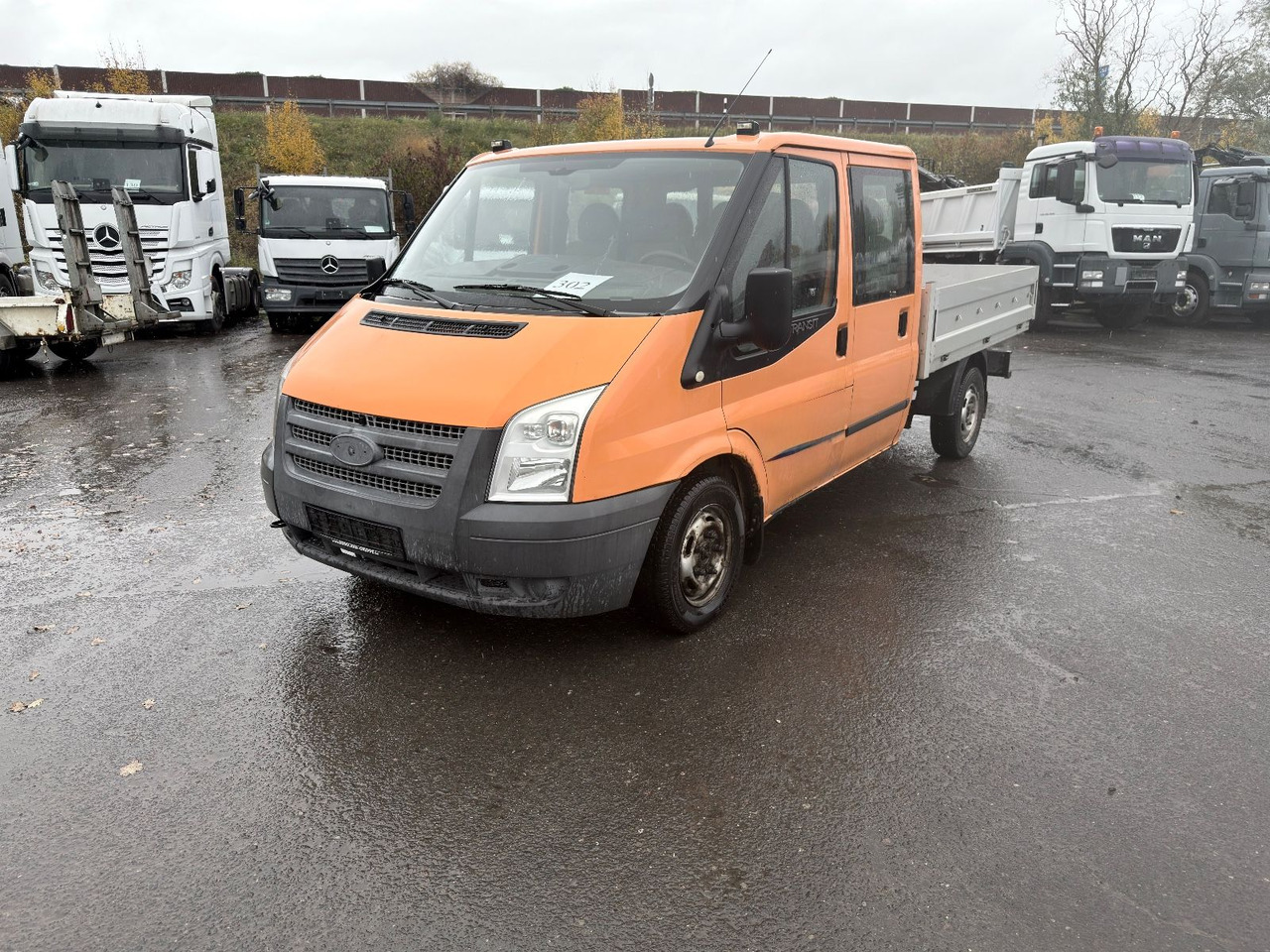 Ford Transit Pritsche FT 300 M Doppelkabine - Transportbil med flak, Dubbelhytt transportbil: bild 3 Ford Transit Pritsche FT 300 M Doppelkabine - Transportbil med flak, Dubbelhytt transportbil: bild 3