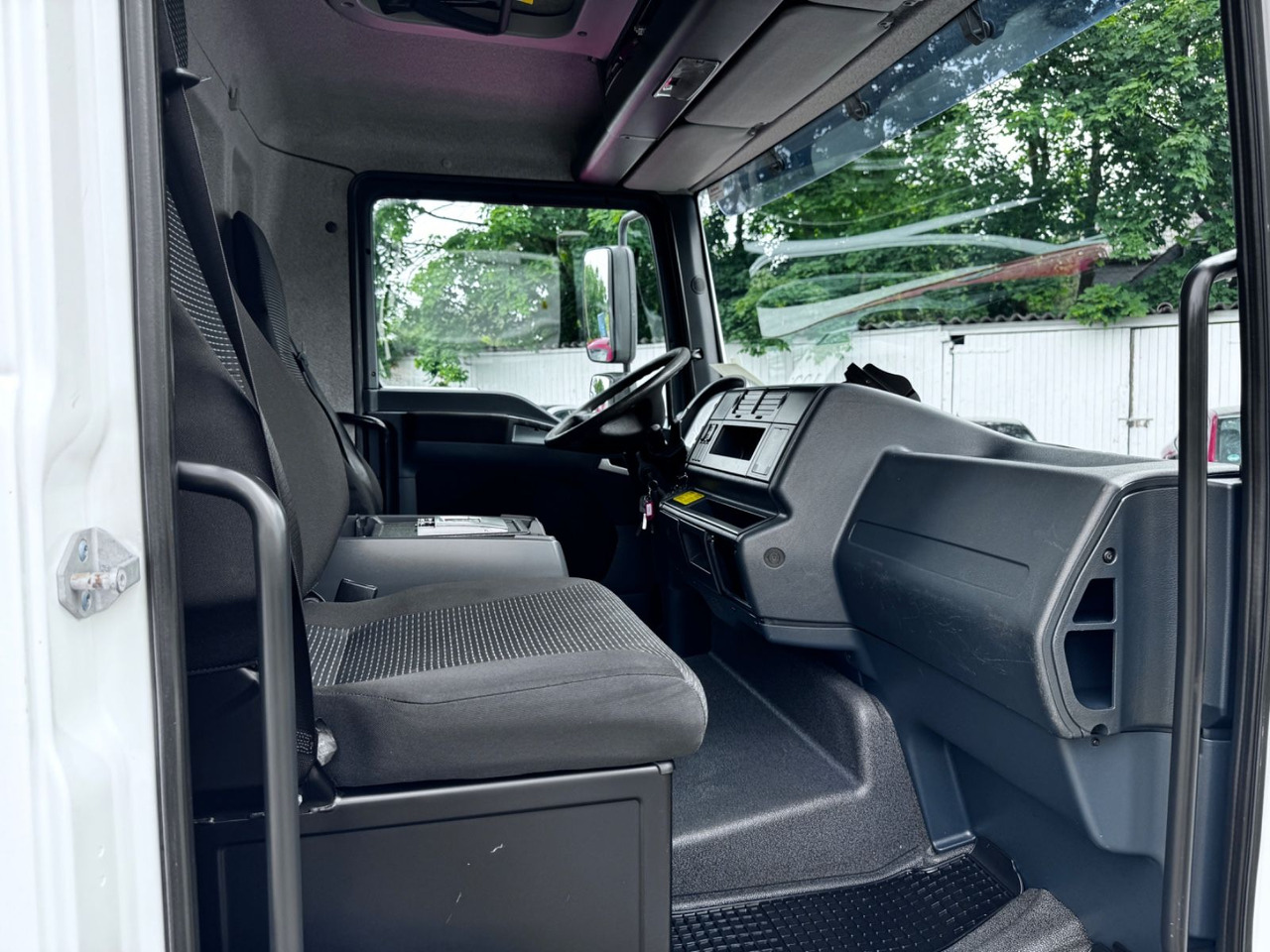 Kylbil lastbil MAN TGL 8.180 FG: bild 7 Kylbil lastbil MAN TGL 8.180 FG: bild 7