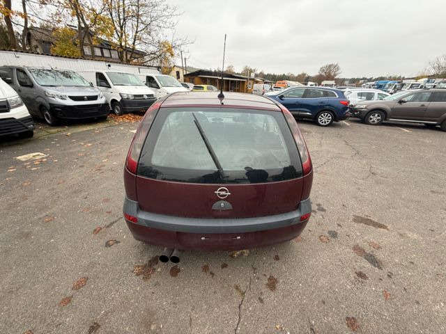 Opel Corsa 1.4 16V Elegance - Sedan: bild 5 Opel Corsa 1.4 16V Elegance - Sedan: bild 5