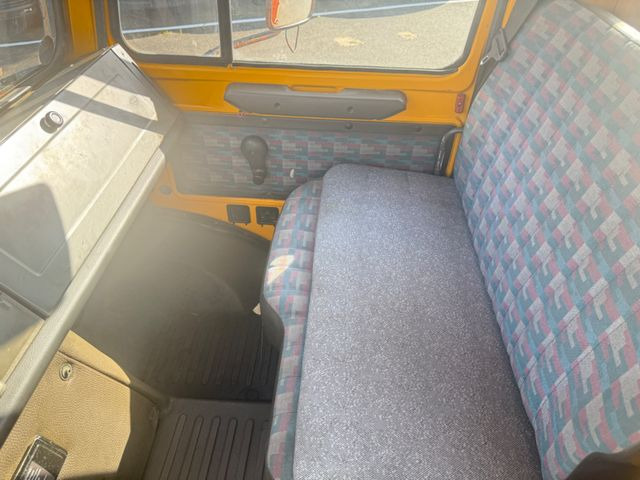 Flakbil Unimog 2100 4x4: bild 10