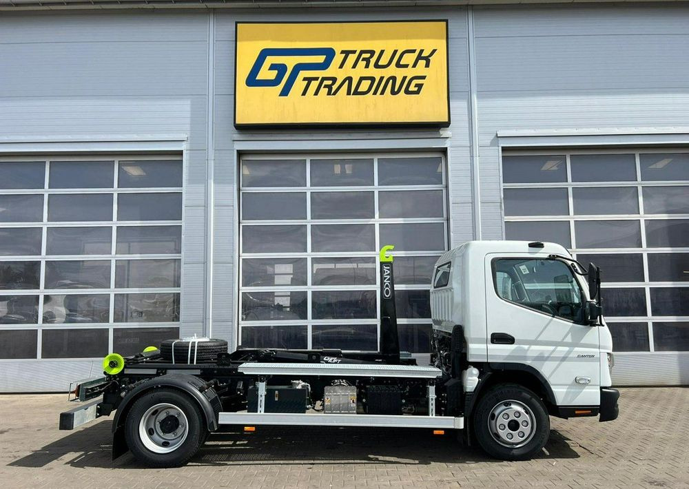 Mitsubishi Fuso - Lastväxlare lastbil: bild 5 Mitsubishi Fuso - Lastväxlare lastbil: bild 5