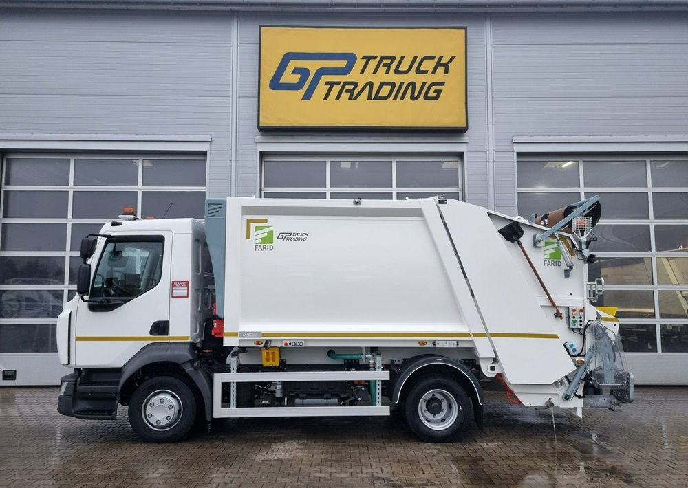 Renault D12 Farid - Sopbil: bild 3 Renault D12 Farid - Sopbil: bild 3