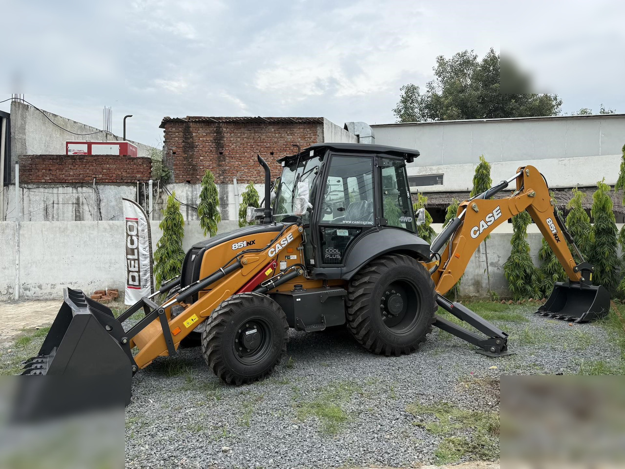 CASE 851NX CP - Grävlastare: bild 1 CASE 851NX CP - Grävlastare: bild 1
