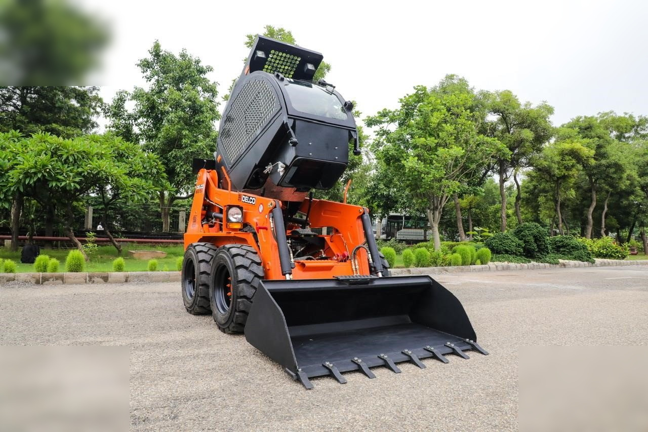 DELCO SSL175 - Kompaktlastare/ Slirstyrda lastare: bild 3 DELCO SSL175 - Kompaktlastare/ Slirstyrda lastare: bild 3