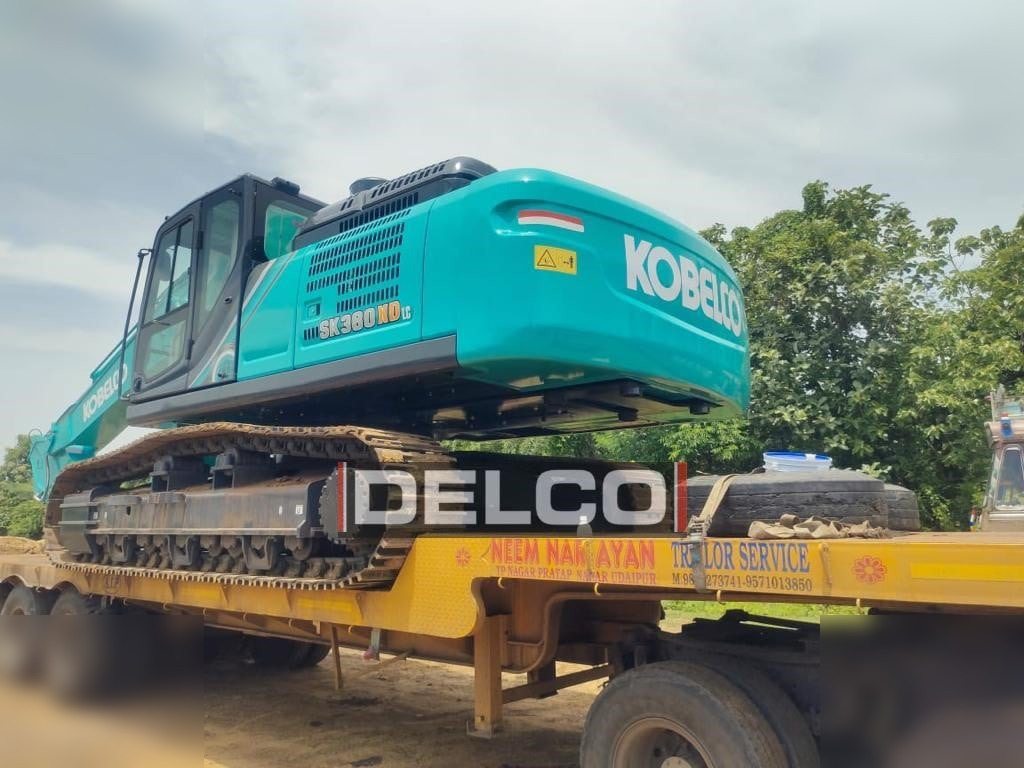 KOBELCO SK380XD LC-10 - Bandgrävare: bild 2 KOBELCO SK380XD LC-10 - Bandgrävare: bild 2