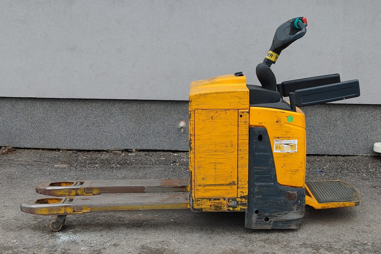 Jungheinrich ERE120 batt2021 - Låglyftar: bild 1 Jungheinrich ERE120 batt2021 - Låglyftar: bild 1