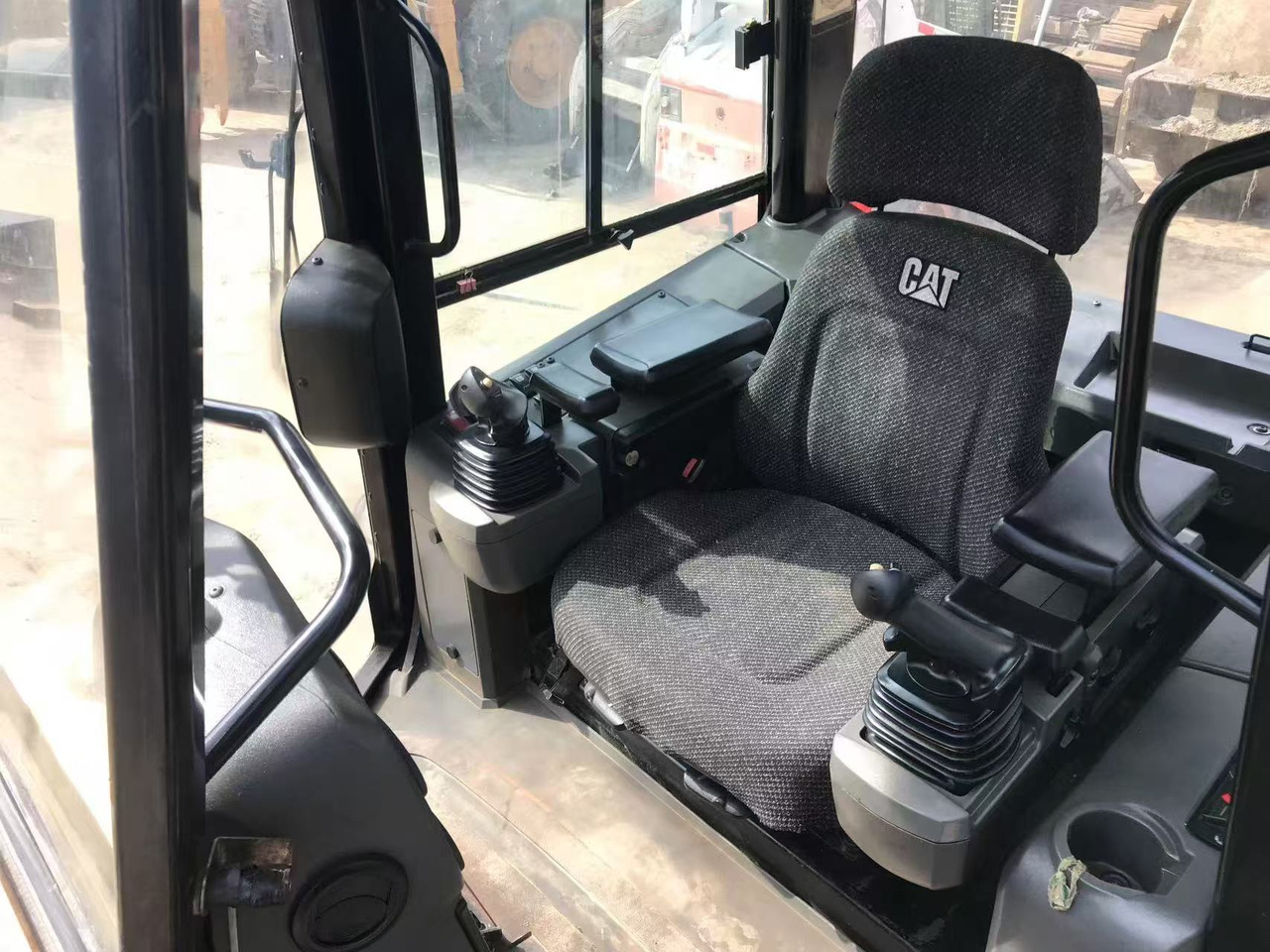 CAT D5K - Bulldozer: bild 5 CAT D5K - Bulldozer: bild 5