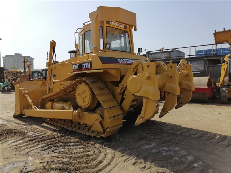 CAT D7H - Bulldozer: bild 3 CAT D7H - Bulldozer: bild 3