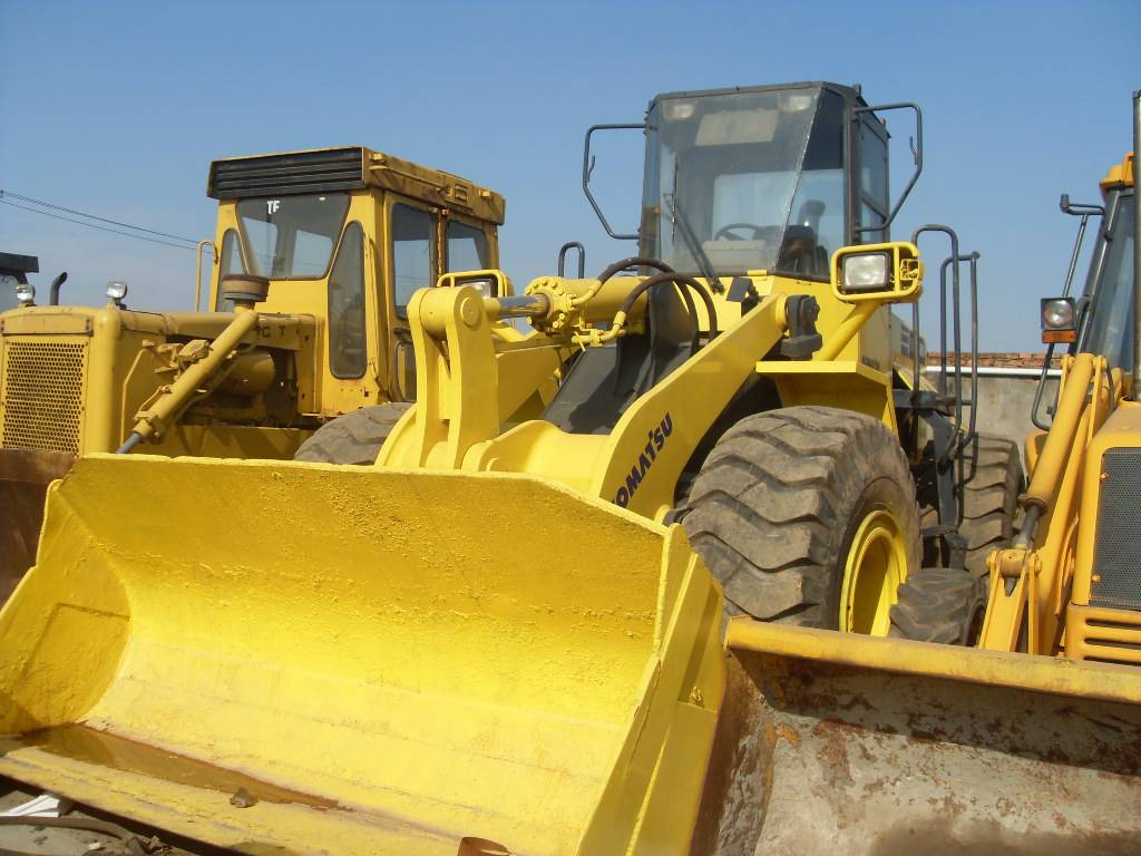 Komatsu WA 380  - Hjullastare: bild 1 Komatsu WA 380  - Hjullastare: bild 1