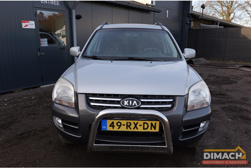 Kia Sportage 1.9L benzine - NL auto - winterbanden - apk 20-7-26 - SUV: bild 3 Kia Sportage 1.9L benzine - NL auto - winterbanden - apk 20-7-26 - SUV: bild 3