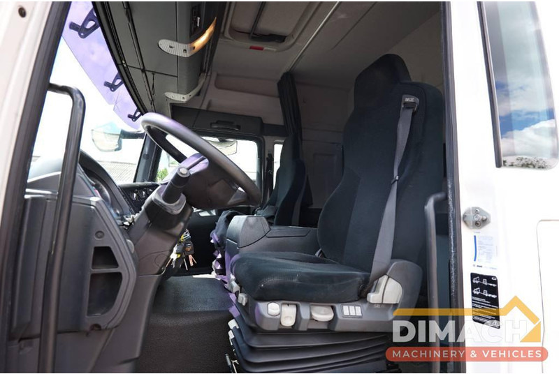 MAN TGM 12.290 wissellaadbak laadklep -loadlift MAN TGM met renova wissel laaldbak systeem ( BDF ) airco TOP !!verhuiswagen - Lastbil med skåp: bild 4 MAN TGM 12.290 wissellaadbak laadklep -loadlift MAN TGM met renova wissel laaldbak systeem ( BDF ) airco TOP !!verhuiswagen - Lastbil med skåp: bild 4