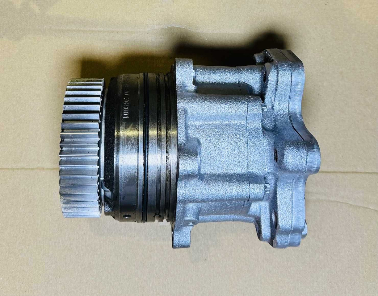 Mercedes PRZYSTAWKA odbioru mocy PTO pompy hydrauliki Setra Class 470 - Motor: bild 1 Mercedes PRZYSTAWKA odbioru mocy PTO pompy hydrauliki Setra Class 470 - Motor: bild 1