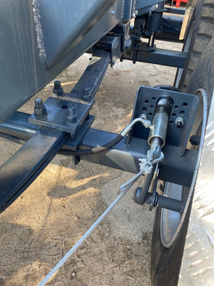 Ny Traktorvagn EkoAgri Hakenliftanhänger / Hooklift trailer / Remorque porte caisson / Remolque con gancho / Rimorchio a gancio / Przyczepa hakowa 12 t: bild 15