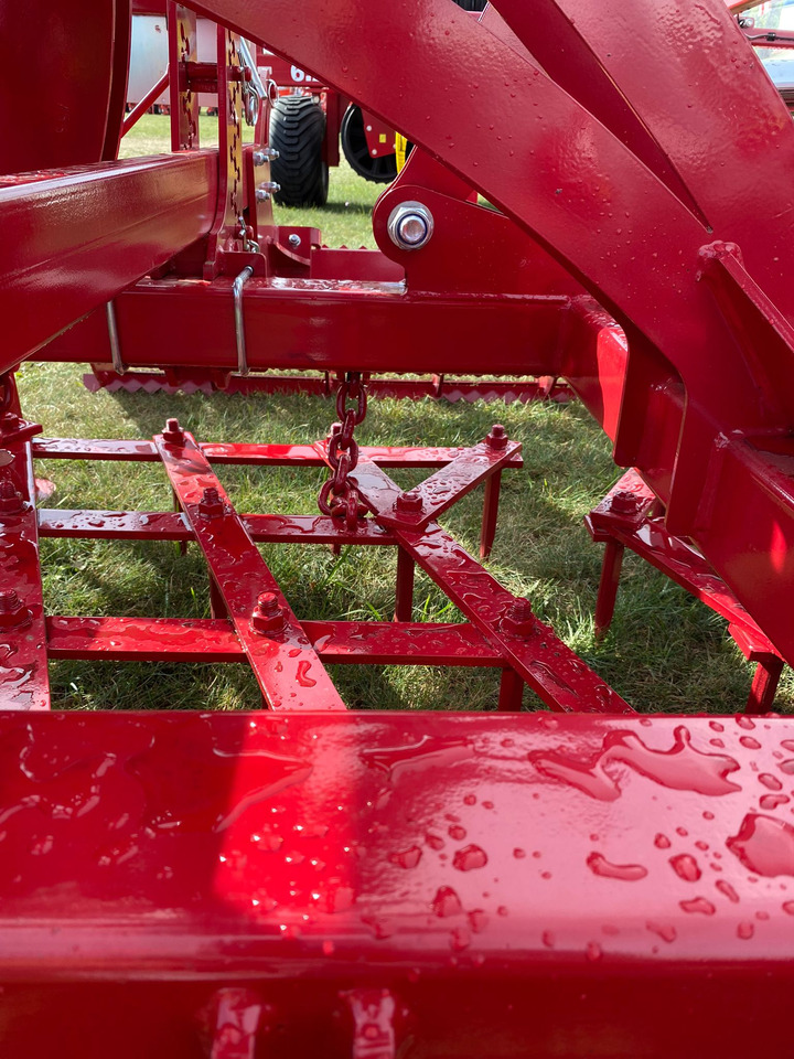 Lupus 7-Felder schwere Zinkenegge / Tine harrow / Herse à dents / Grada de púas de 5 campos / Erpice / 7-польная зубовая борона / Brona zębowa 7 m - Harv: bild 4 Lupus 7-Felder schwere Zinkenegge / Tine harrow / Herse à dents / Grada de púas de 5 campos / Erpice / 7-польная зубовая борона / Brona zębowa 7 m - Harv: bild 4