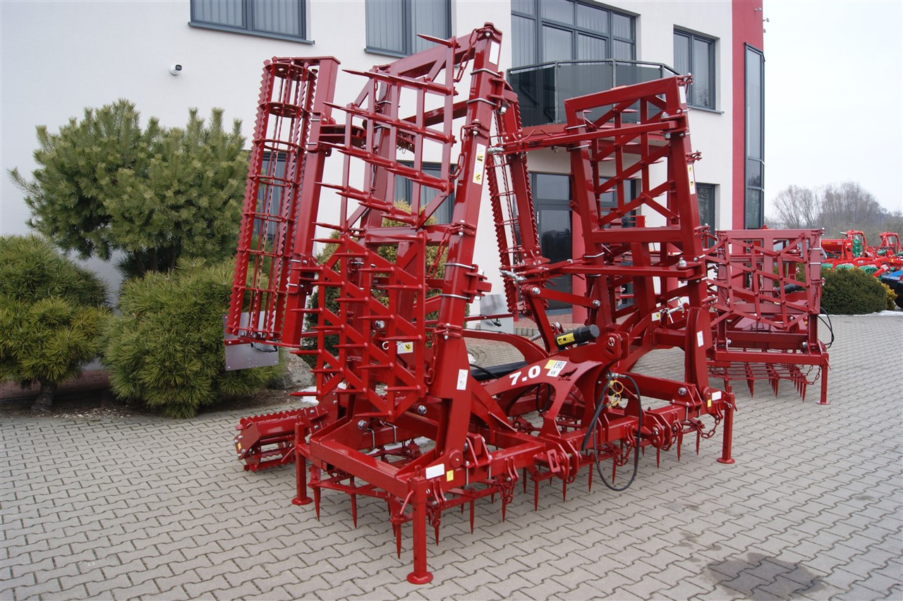 Lupus 7-Felder schwere Zinkenegge / Tine harrow / Herse à dents / Grada de púas de 5 campos / Erpice / 7-польная зубовая борона / Brona zębowa 7 m - Harv: bild 1 Lupus 7-Felder schwere Zinkenegge / Tine harrow / Herse à dents / Grada de púas de 5 campos / Erpice / 7-польная зубовая борона / Brona zębowa 7 m - Harv: bild 1