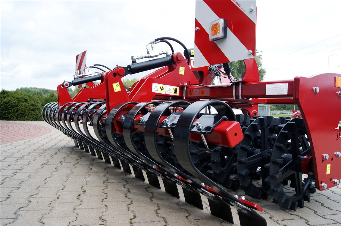 Lupus Crosskillwalze / Crosskill roller / Rouleau tandem avant Crosskill / Rodillo tándem delantero Wał przedni tandem Crosskill 3 m - Jordbruks-vält: bild 3 Lupus Crosskillwalze / Crosskill roller / Rouleau tandem avant Crosskill / Rodillo tándem delantero Wał przedni tandem Crosskill 3 m - Jordbruks-vält: bild 3