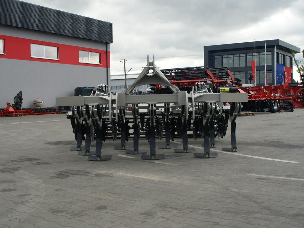 ROLEX Flügelschargrubber / No-till cultivator / Dechaumeur à dents / Aratri stoppiatori / Cultivador sin labranza / Культиватор No-till / Kultywator bezorkowy 3 m - Kultivator: bild 2 ROLEX Flügelschargrubber / No-till cultivator / Dechaumeur à dents / Aratri stoppiatori / Cultivador sin labranza / Культиватор No-till / Kultywator bezorkowy 3 m - Kultivator: bild 2