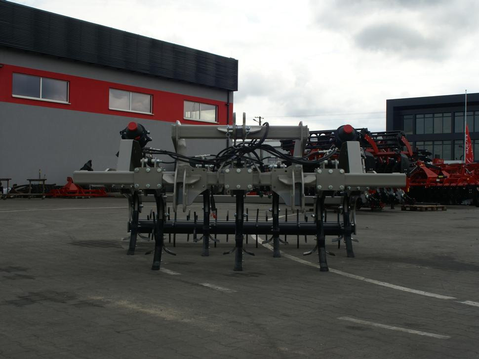 ROLEX Meißelpflug / Chisel plough / Decompacteur chisel / Aratro a scalpello Chisel / Чизельный плуг / Pług dłutowy 3 m - Djupluckrare: bild 2 ROLEX Meißelpflug / Chisel plough / Decompacteur chisel / Aratro a scalpello Chisel / Чизельный плуг / Pług dłutowy 3 m - Djupluckrare: bild 2