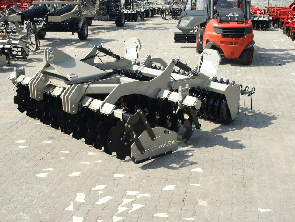 ROLEX Scheibenegge / Discs harrow / Dechaumeur à disques / Erpice a dischi / Дисковая борона / Brona talerzowa 3 m - Tallriksredskap: bild 1 ROLEX Scheibenegge / Discs harrow / Dechaumeur à disques / Erpice a dischi / Дисковая борона / Brona talerzowa 3 m - Tallriksredskap: bild 1