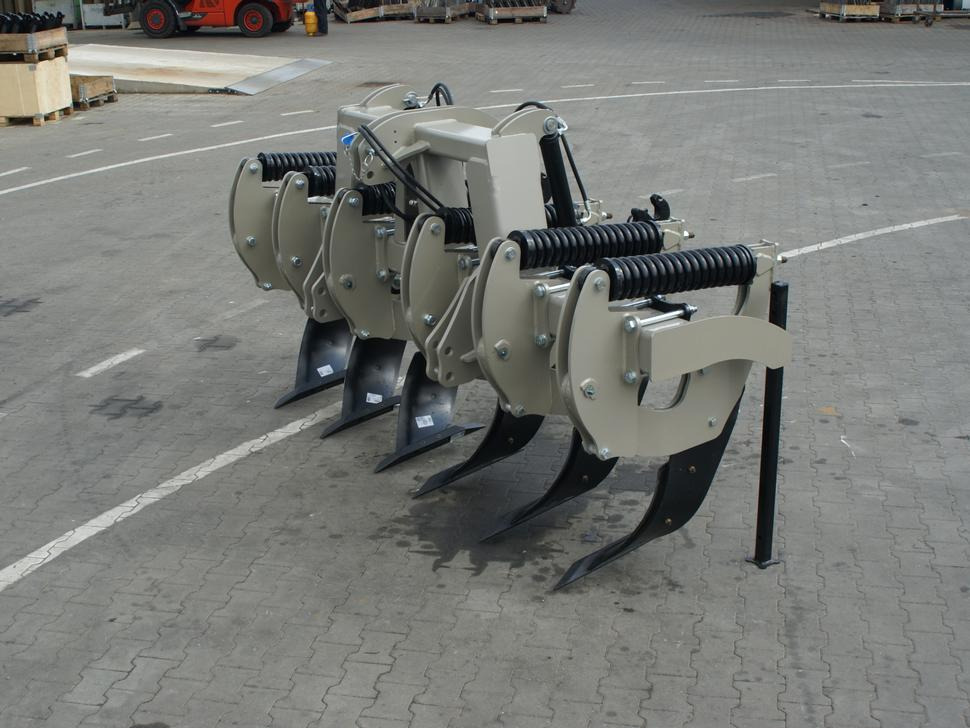 ROLEX Tiefenlockerer / Subsoiler / Décompacteur / Dissodatori / Subsolador / Глубокорыхлитель / Głębosz 3 m - Djupluckrare: bild 3 ROLEX Tiefenlockerer / Subsoiler / Décompacteur / Dissodatori / Subsolador / Глубокорыхлитель / Głębosz 3 m - Djupluckrare: bild 3