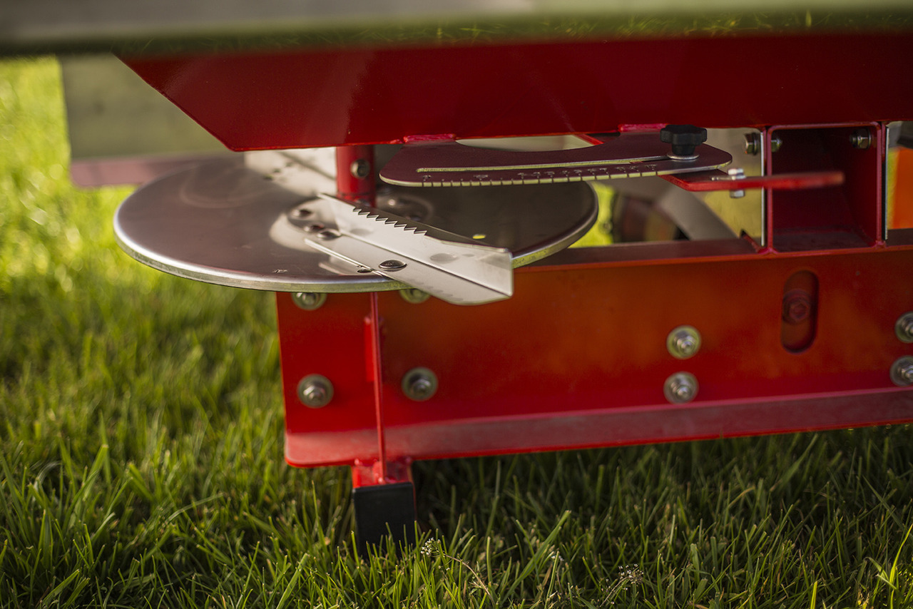 WOPROL Düngerstreuer / Fertilizer spreader / Epandeur d'engrais / Rozsiewacz nawozów 600 kg - Mineralgödselspridare: bild 2 WOPROL Düngerstreuer / Fertilizer spreader / Epandeur d'engrais / Rozsiewacz nawozów 600 kg - Mineralgödselspridare: bild 2