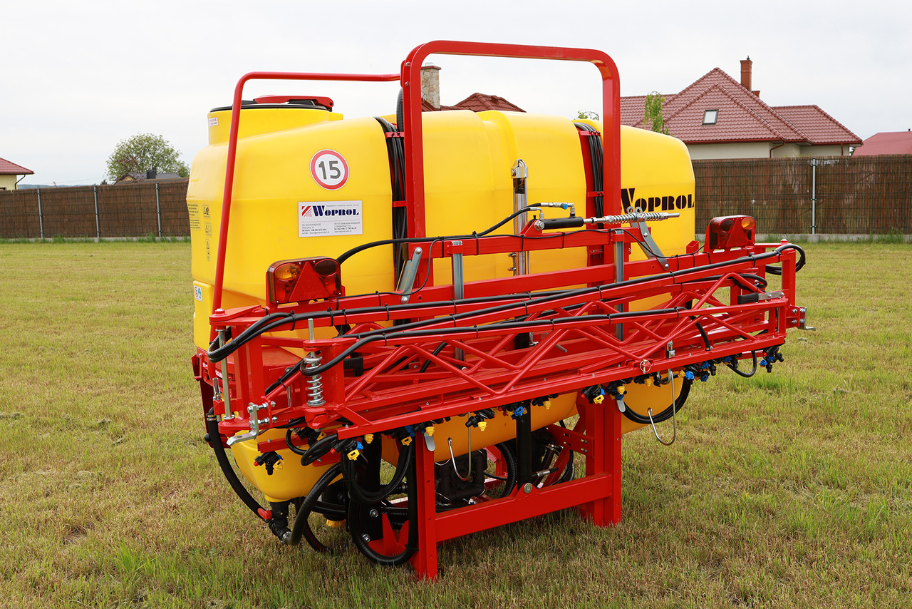 WOPROL Feldspritze / Sprayer / Pulvérisateur / Opryskiwacz 1000 L - Traktorburen spruta: bild 1 WOPROL Feldspritze / Sprayer / Pulvérisateur / Opryskiwacz 1000 L - Traktorburen spruta: bild 1