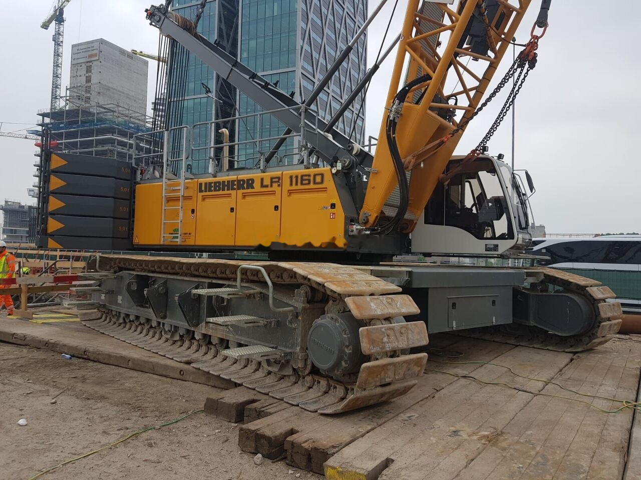 Liebherr LR 1160 - Bandgående kran: bild 2 Liebherr LR 1160 - Bandgående kran: bild 2