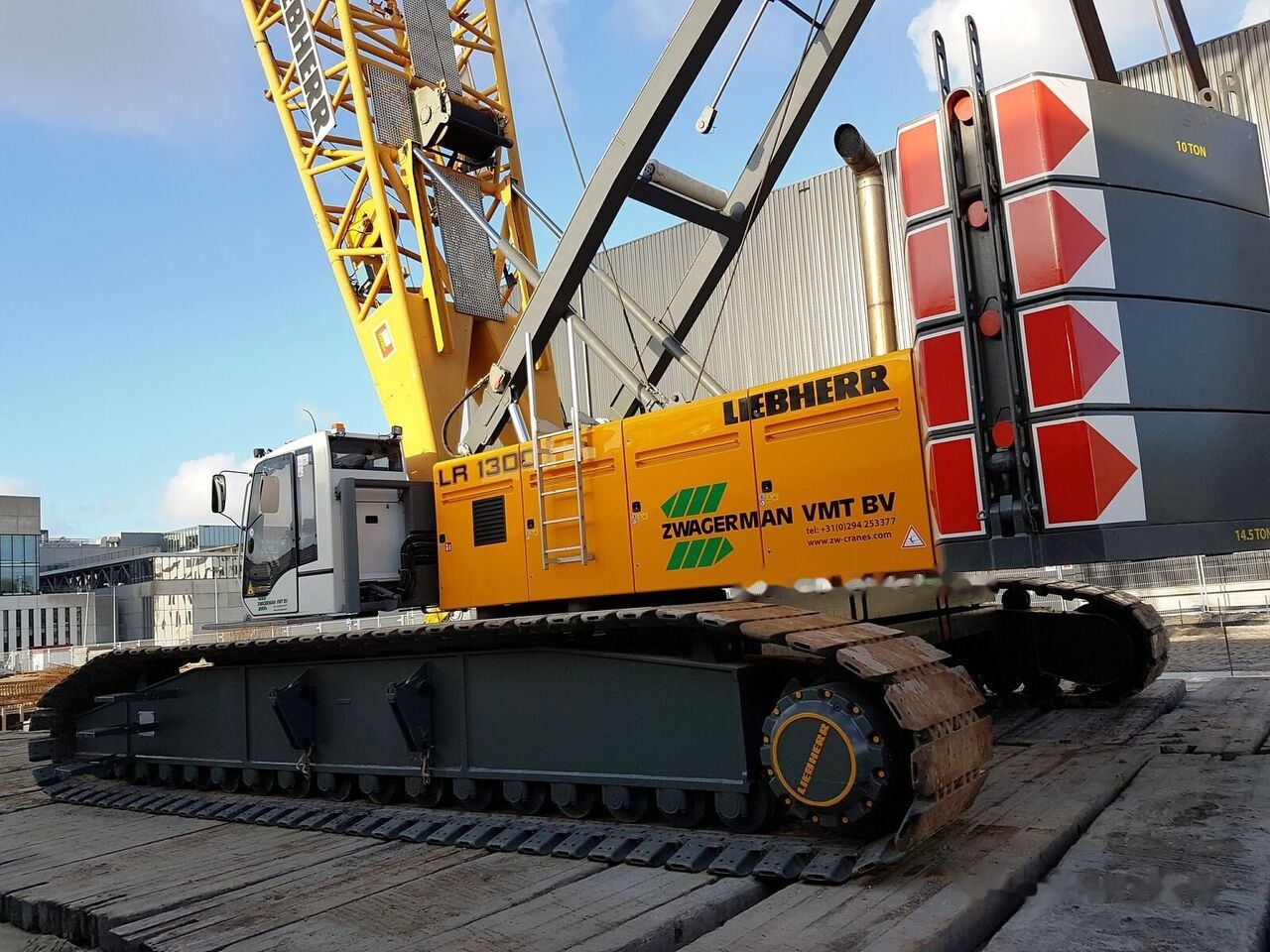 Liebherr LR 1300 - Bandgående kran: bild 2 Liebherr LR 1300 - Bandgående kran: bild 2