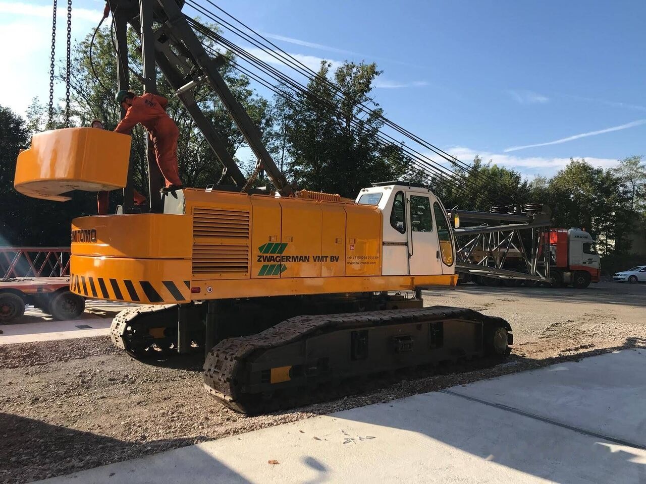 Sumitomo SC 900 - Bandgående kran: bild 2 Sumitomo SC 900 - Bandgående kran: bild 2