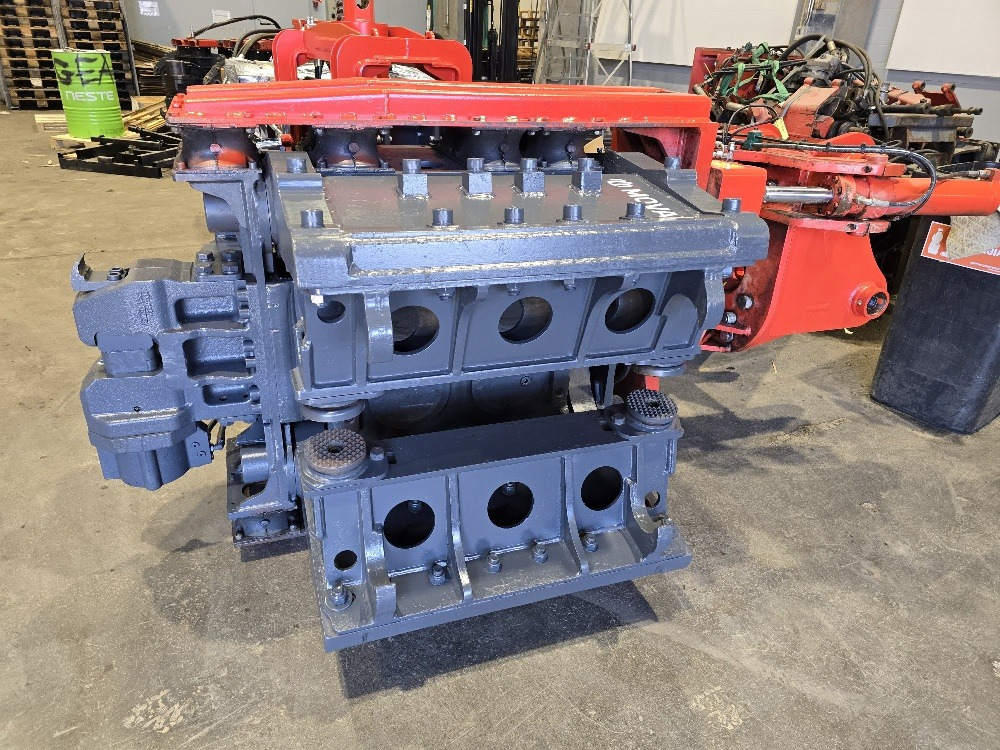 MOVAX SG-75V - Pålkran: bild 2 MOVAX SG-75V - Pålkran: bild 2