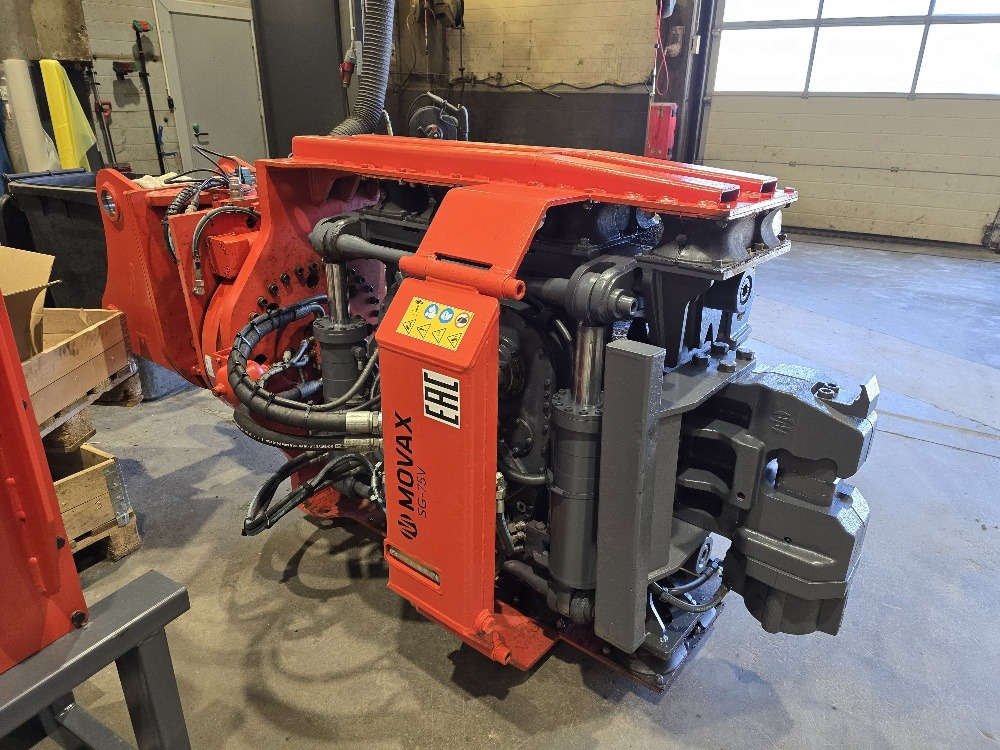 MOVAX SG-75V - Pålkran: bild 1 MOVAX SG-75V - Pålkran: bild 1