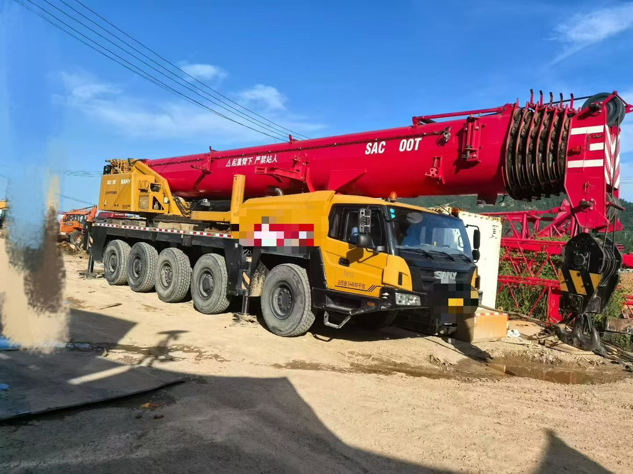 SANY SANY SANY  - Allterrängkran: bild 2 SANY SANY SANY  - Allterrängkran: bild 2