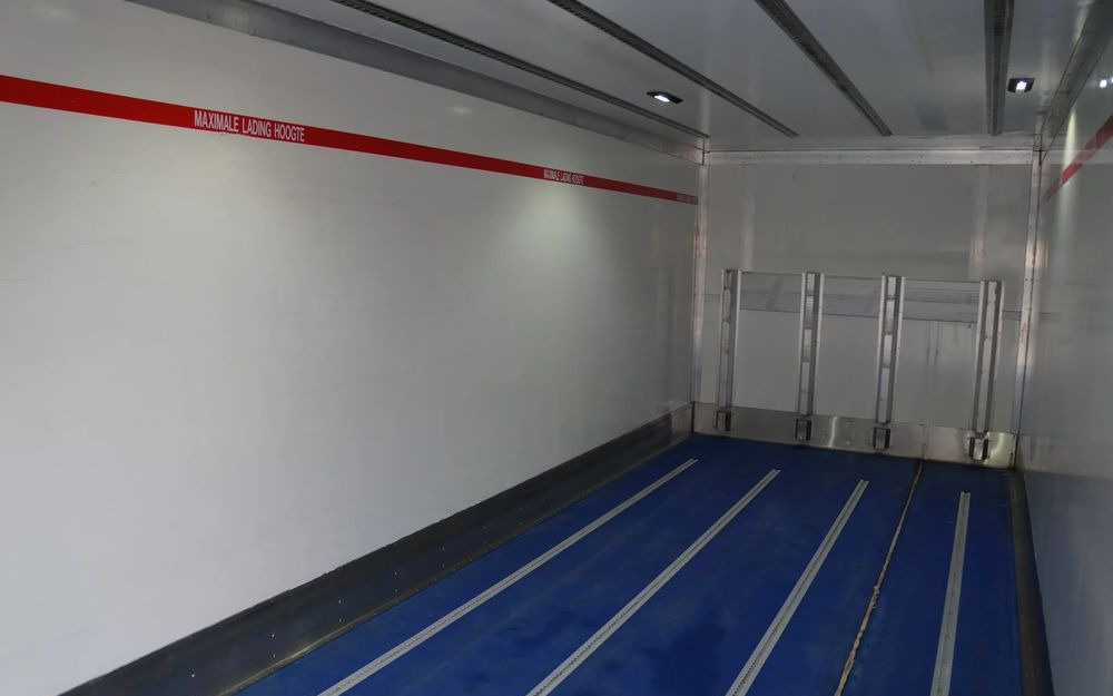 Kylbil lastbil MAN TGM 18.250 EURO 6 CHŁODNIA KONTENER 7.50 m 275 TYS KM: bild 7 Kylbil lastbil MAN TGM 18.250 EURO 6 CHŁODNIA KONTENER 7.50 m 275 TYS KM: bild 7