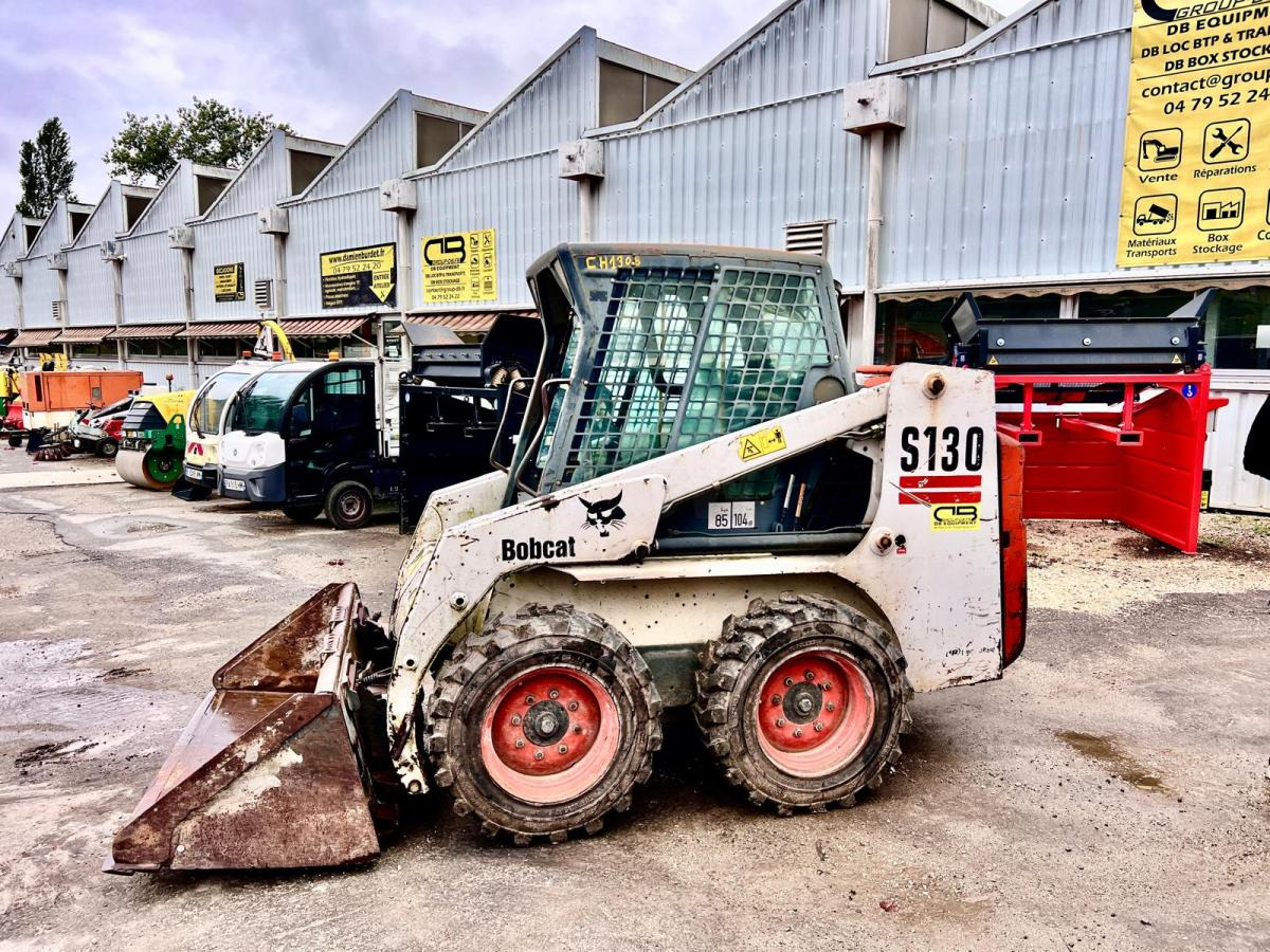Bobcat S130 Chargeuse Compact - Kompaktlastare/ Slirstyrda lastare: bild 2 Bobcat S130 Chargeuse Compact - Kompaktlastare/ Slirstyrda lastare: bild 2