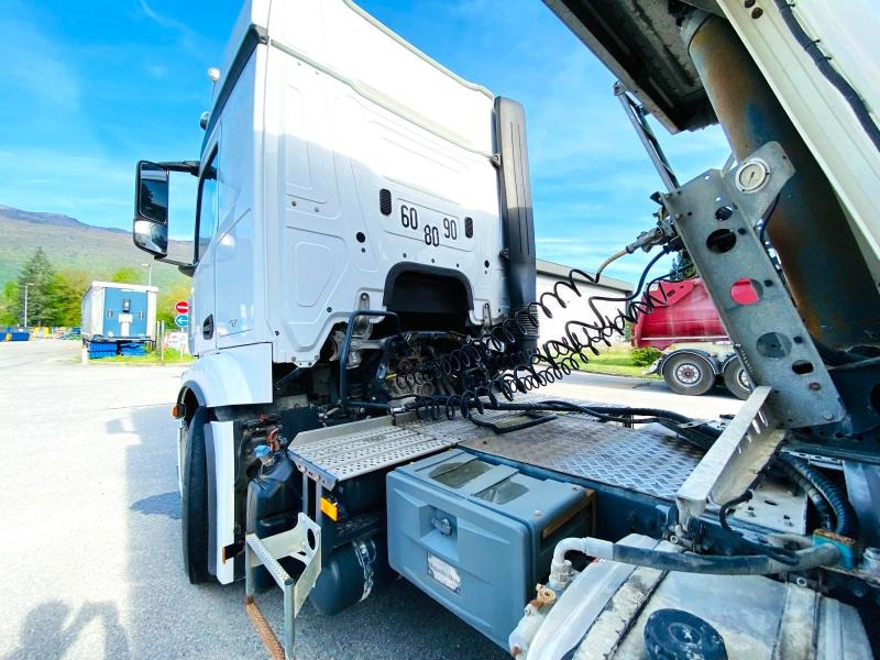 MERCEDES Tracteur routier ACTROS 1851 4X2 avec KIT HYDRAULIQUE - Dragbil: bild 3 MERCEDES Tracteur routier ACTROS 1851 4X2 avec KIT HYDRAULIQUE - Dragbil: bild 3