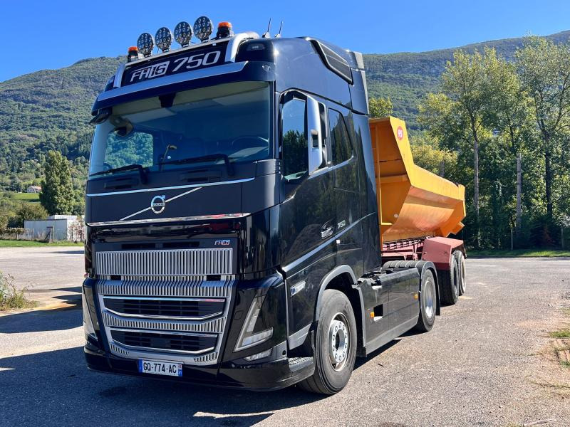 Volvo FH16 750cv 4x2 Cabine Glob Hydraulique - Dragbil: bild 1 Volvo FH16 750cv 4x2 Cabine Glob Hydraulique - Dragbil: bild 1