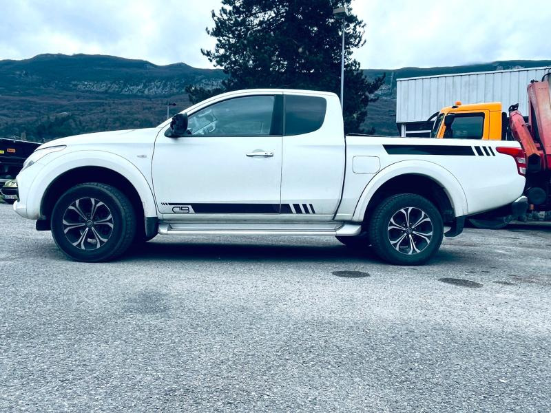 Pickup FIAT Véhicule utilitaire Pickup FULLBACK 4X4: bild 6
