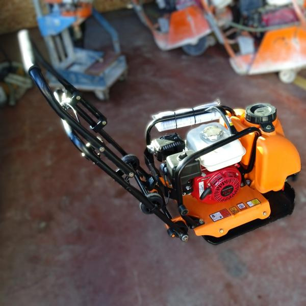 Spatmat Plaque vibrante 90Kg SPATMAT MS90 - Vibroplatta: bild 4 Spatmat Plaque vibrante 90Kg SPATMAT MS90 - Vibroplatta: bild 4