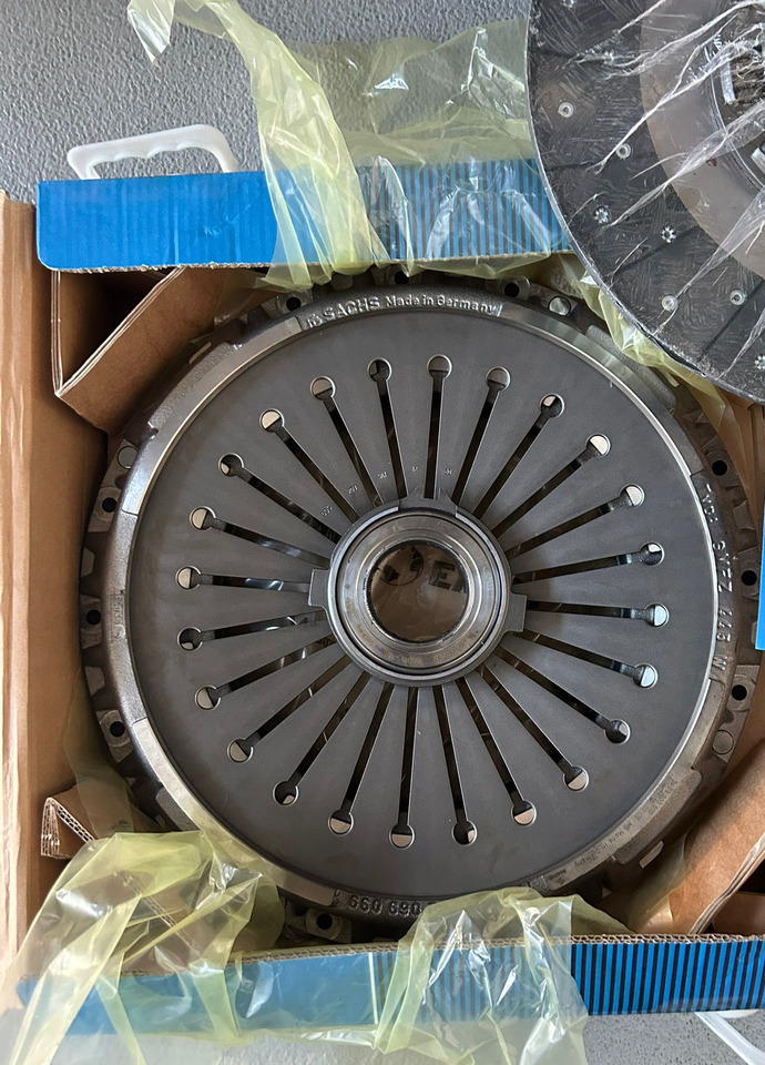 SACHS MANKAT 1-CLUTCH SET (DISC+PLATE+BEARING) - Koppling och reservdelar för Lastbil: bild 1 SACHS MANKAT 1-CLUTCH SET (DISC+PLATE+BEARING) - Koppling och reservdelar för Lastbil: bild 1