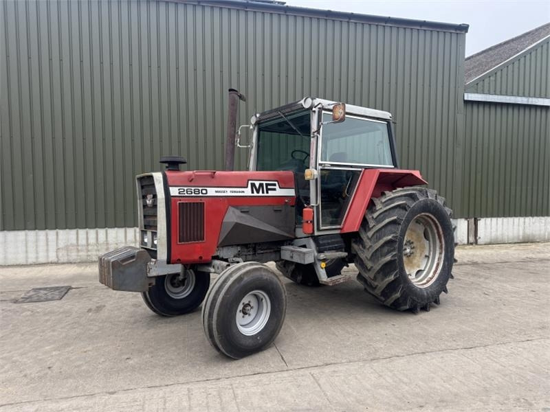 Massey Ferguson 2680 2WD **Low Hours** - Traktor: bild 1 Massey Ferguson 2680 2WD **Low Hours** - Traktor: bild 1