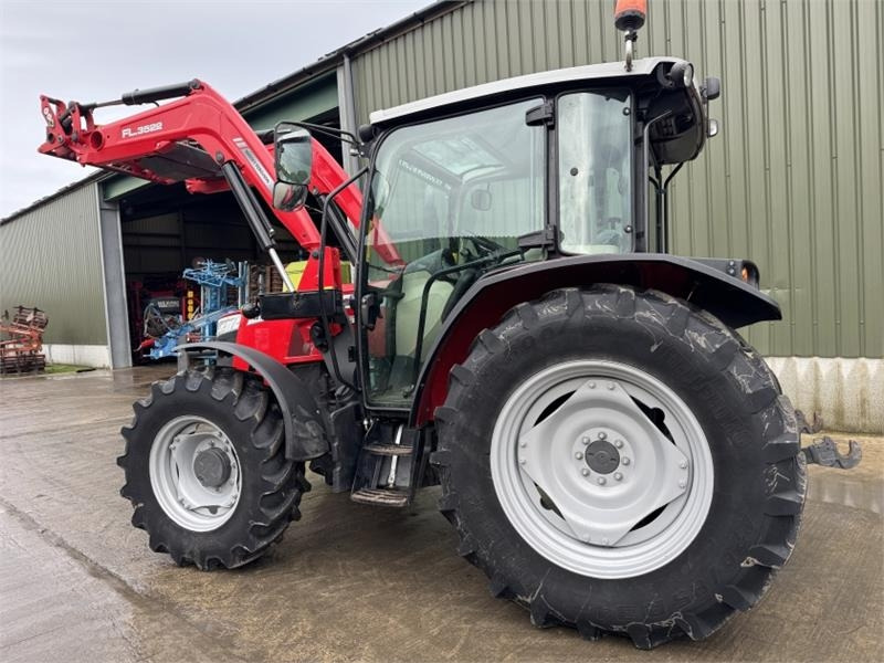Massey Ferguson 4710 c/w FL.3522 Loader **Low Hours** - Traktor: bild 2 Massey Ferguson 4710 c/w FL.3522 Loader **Low Hours** - Traktor: bild 2