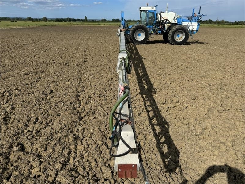 Traktorburen spruta Matrot M44D 36m Self Propelled Sprayer: bild 8