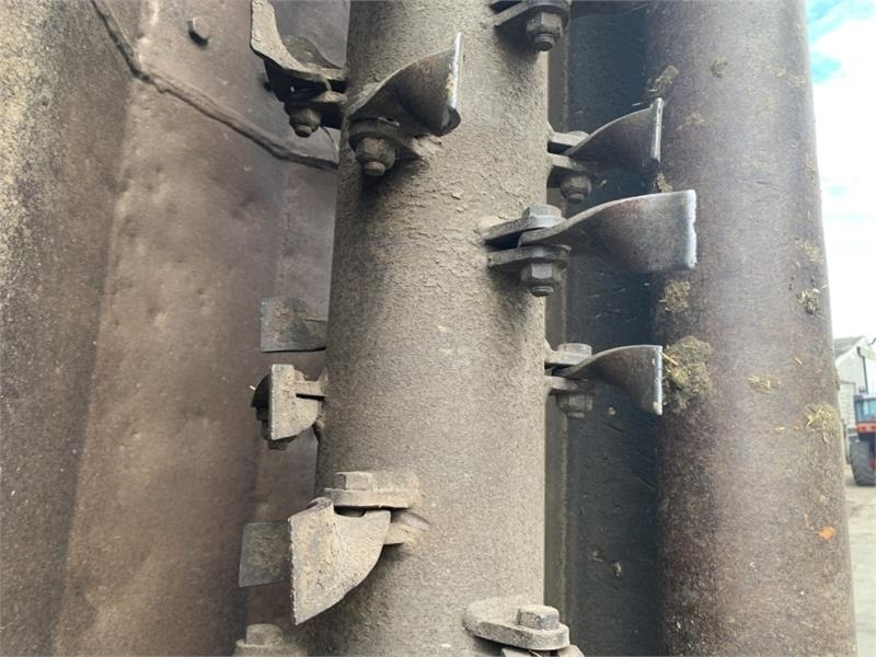 Spearhead Trident 4000 4M Folding Flail Mower - Slåttermaskin: bild 3 Spearhead Trident 4000 4M Folding Flail Mower - Slåttermaskin: bild 3