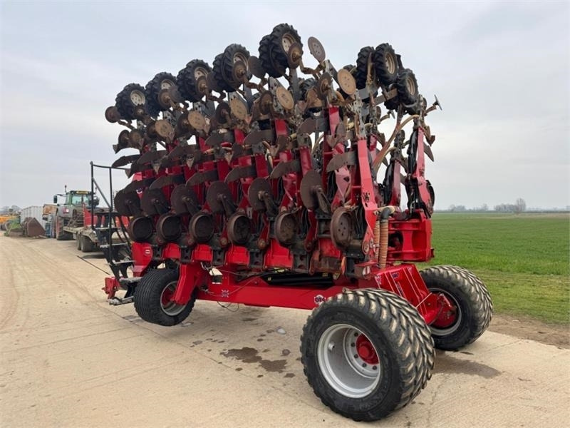 Sumo 8m DTS Direct Drill - Kombisåmaskin: bild 2 Sumo 8m DTS Direct Drill - Kombisåmaskin: bild 2